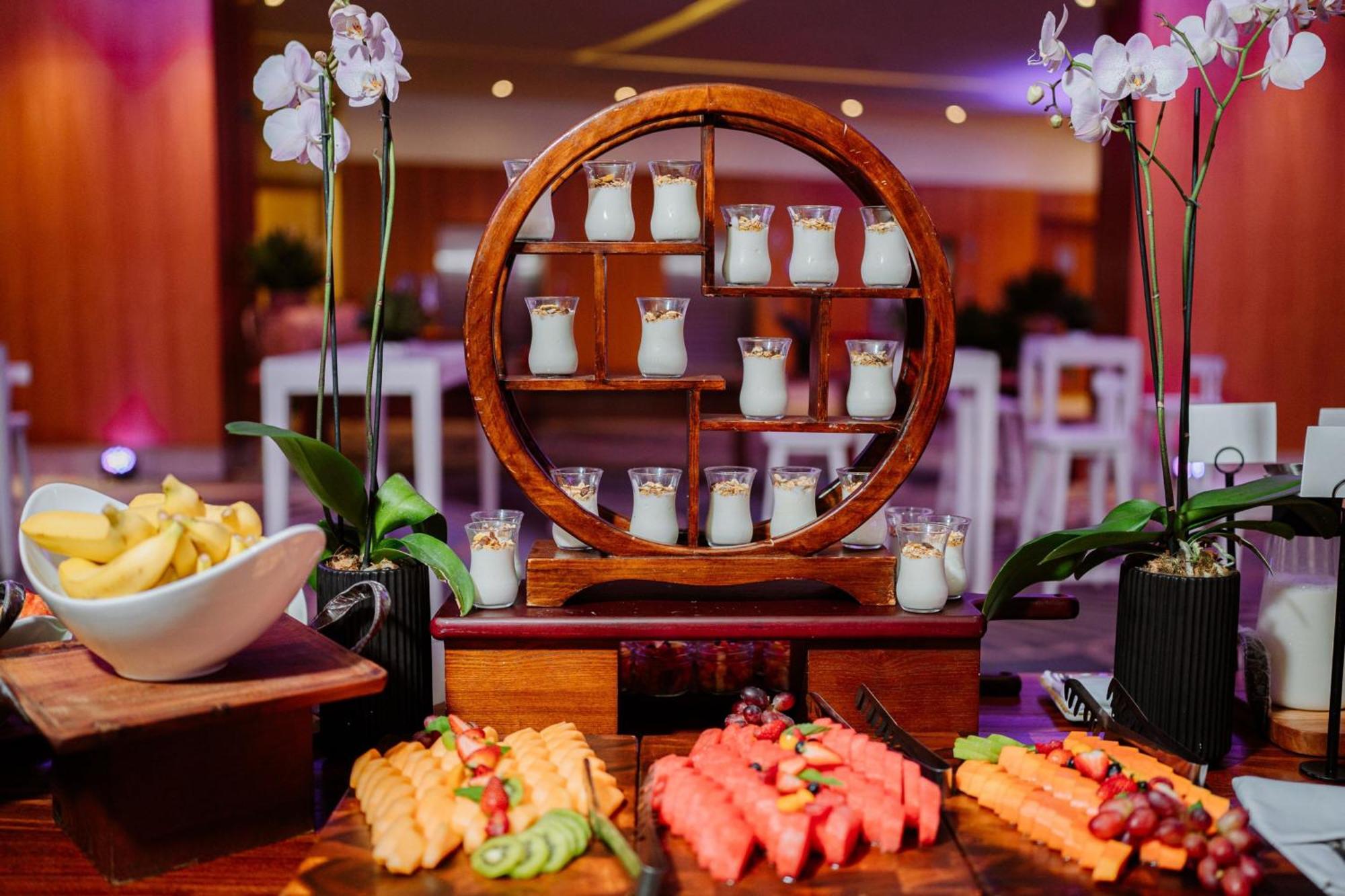 JW Marriott Panama Hotell Exteriör bild A dessert buffet
