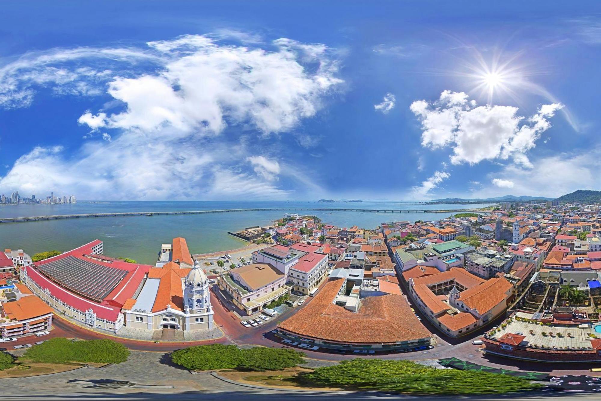 JW Marriott Panama Hotell Exteriör bild Aerial view of the town
